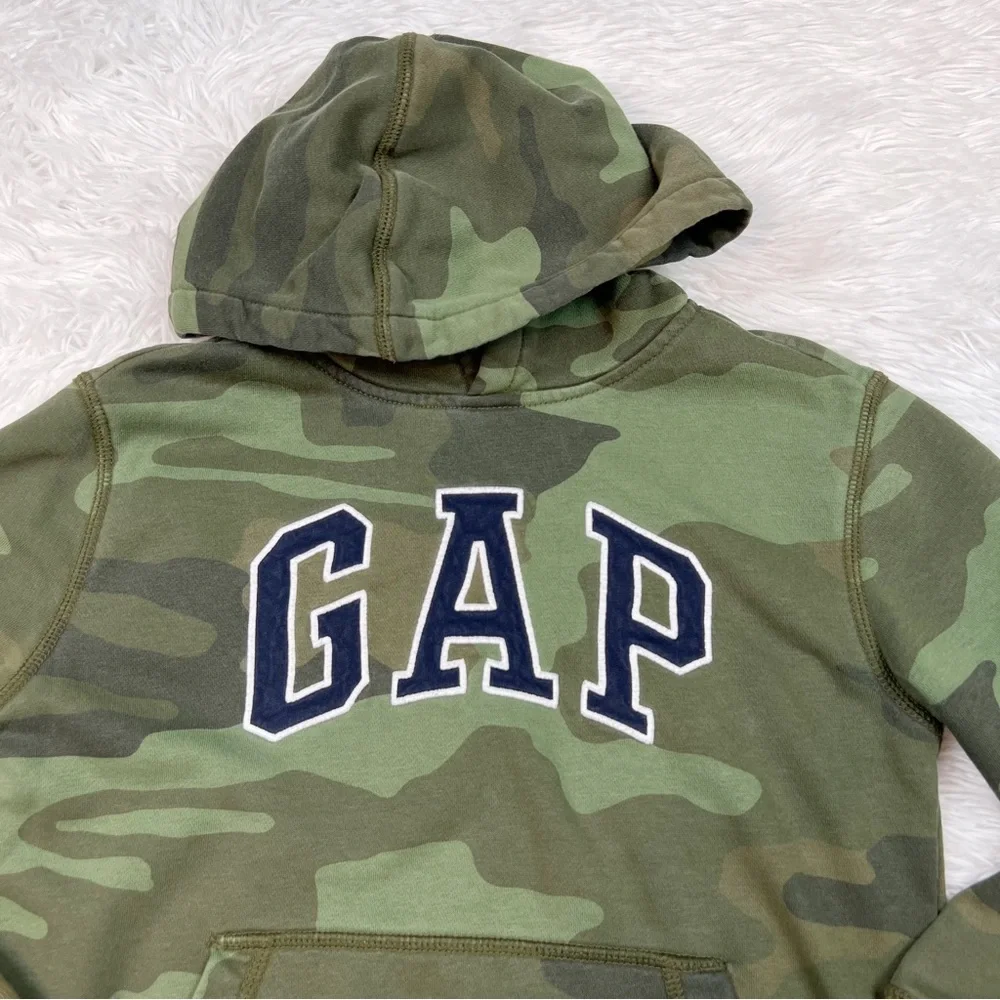 Gap boy’s long sleeve camouflage pullover hooded sweatshirt green‎
